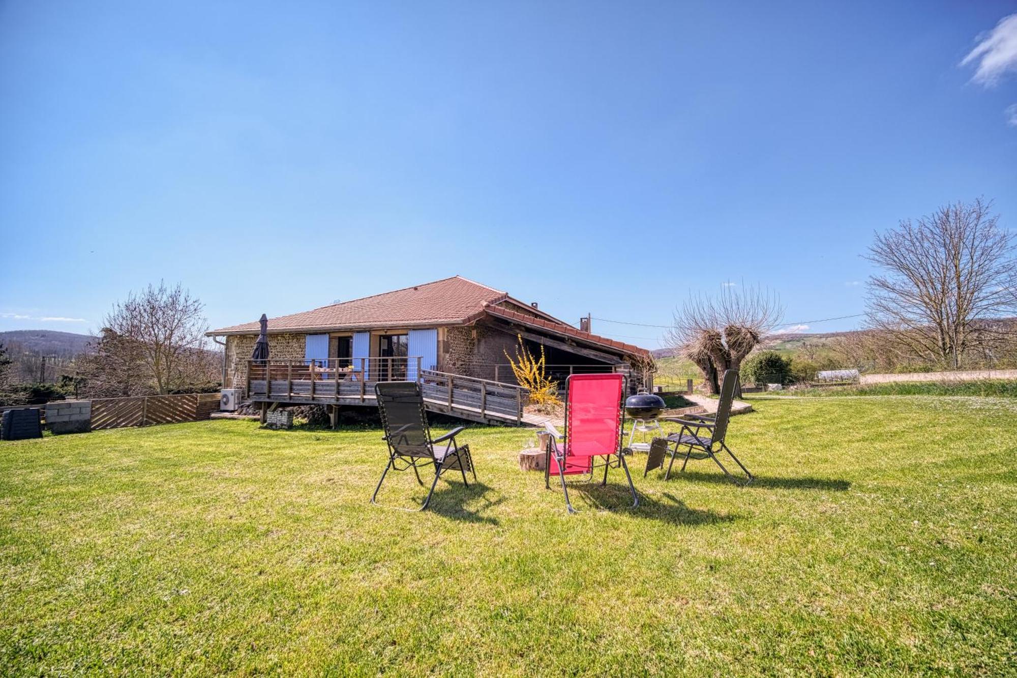 Maison Michonieres - Gite 3 Etoiles - 8 Personnes Miribel  Exterior photo
