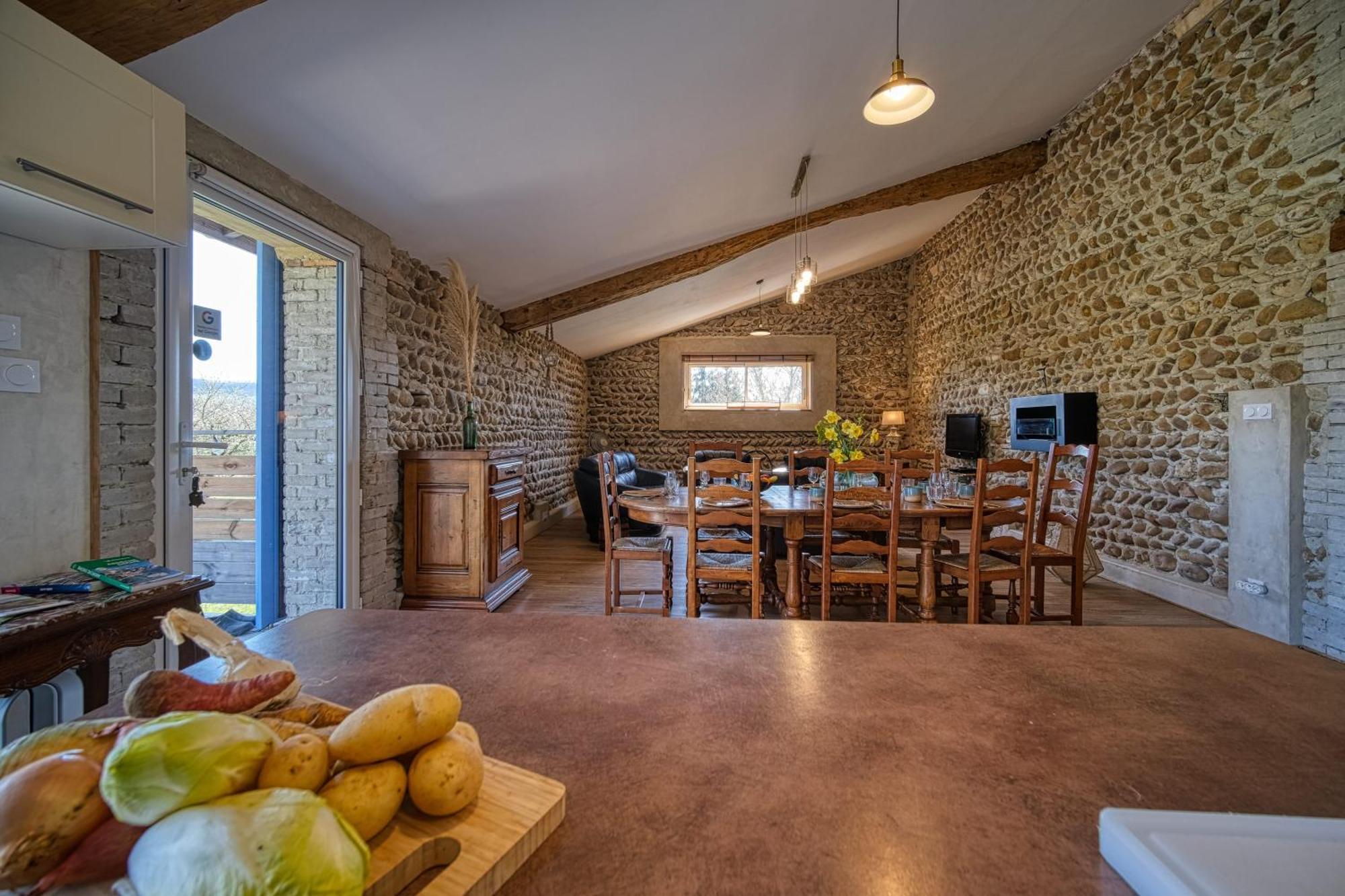 Maison Michonieres - Gite 3 Etoiles - 8 Personnes Miribel  Exterior photo